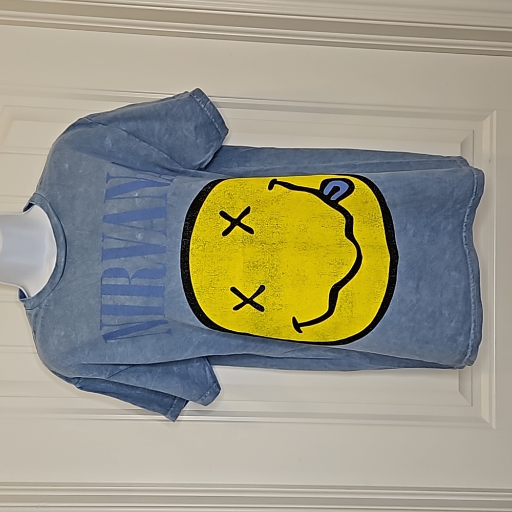 *NWOT* Unisex Nirvana Band Tee